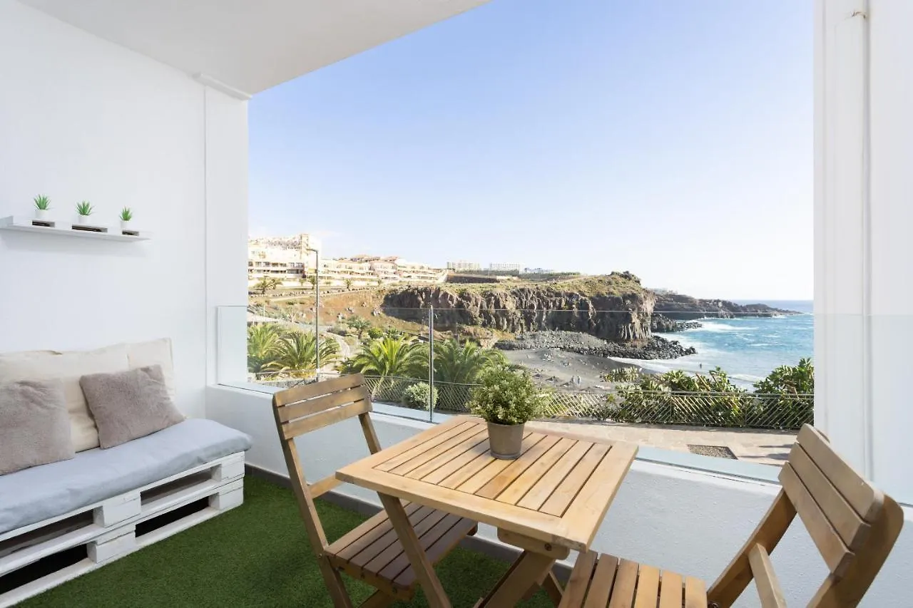Front Beach Studio Callao Salvaje