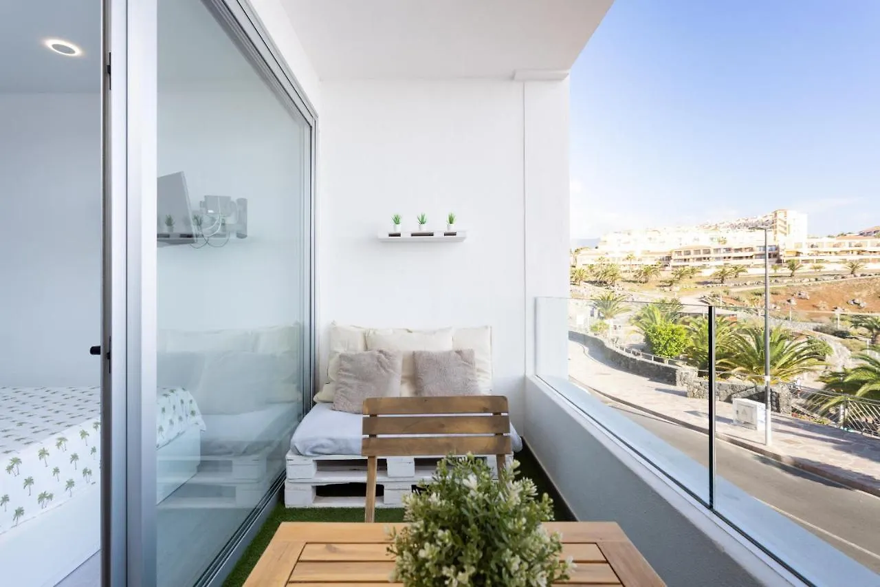 Front Beach Studio Callao Salvaje